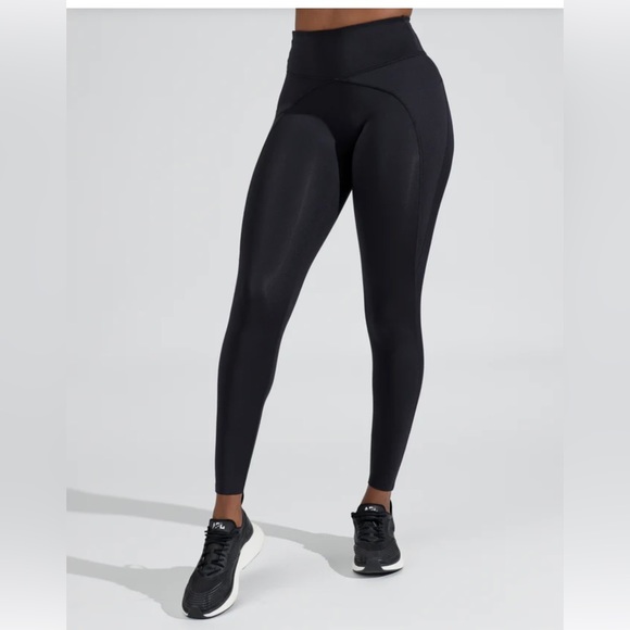 Buffbunny Collection Pants - Buffbunny wicked pocket legging